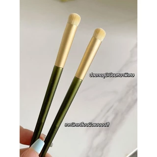 Soft Round Lip Brush แปรงแต่งปากเบลอหัวกลม แปรงแต่งริมฝีปากเบลอ ฟุ้งละมุน 2 ขนาด เล็ก/ใหญ่ ขนแปรงนุ่ม จิกสีดี เกลี่ยง่าย
