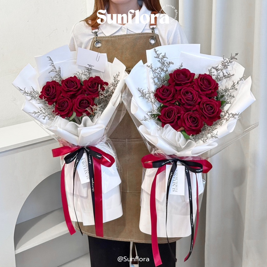 [Sunflora] ช่อดอกกุหลาบกำมะหยี่ไซส์ 7 ซม. 5-7 ดอก ช่อดอกไม้ ดอกกุหลาบปลอม ของขวัญปัจฉิม รับปริญญา วันครบรอบ