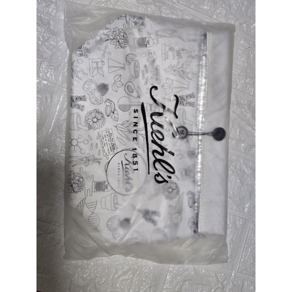 กระเป๋า ทุกใบ 60 บาท