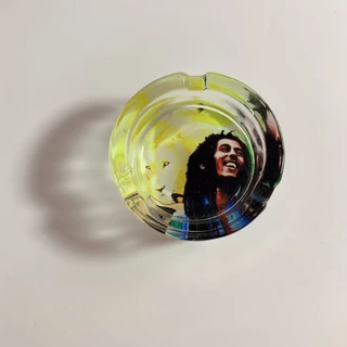 ที่เขี่ยบุหรี่ ที่ทิ้งก้นบุหรี่ แก้วใส ทรงกลม อย่างหนาที่เขี่ยบุหรี่แก้วกลม BOB MARLEY ลวดลาย 66mm