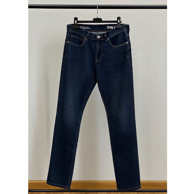 GQ Jeans - กางเกงยีนส์เย็น Cool Tech™ ทรงเข้ารูป Slim (สภาพใหม่)