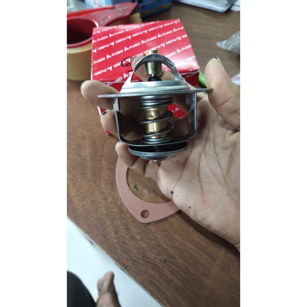 วาวล์น้ำ FUSO FN617/FN627/FN628 (เปิด 82 องศา) แท้ห้าง