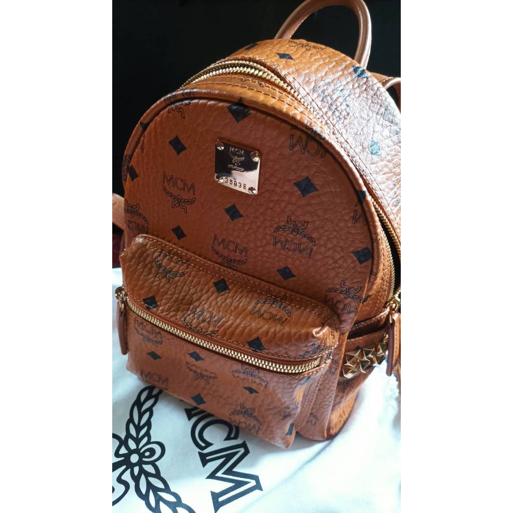 เป้ MCM มือสอง ของแท้ จากช้อปเกาหลี สวย ตำหนินิดหน่อยด้านใน