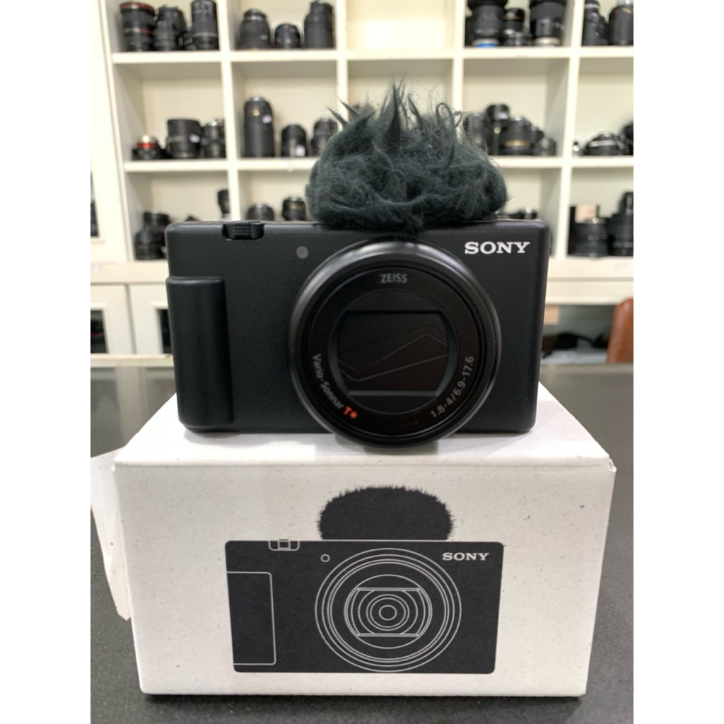 SONY ZV-1 M2 อุปกรณ์ แบต ที่ชาร์จ สายคล้อง