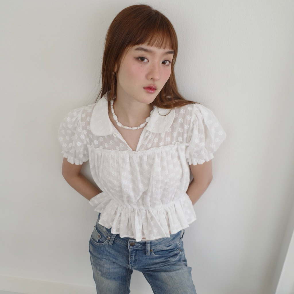 Theremin Ibiza top เสื้อลูกไม้สีขาวคอปกใส่ยางเอว - limited