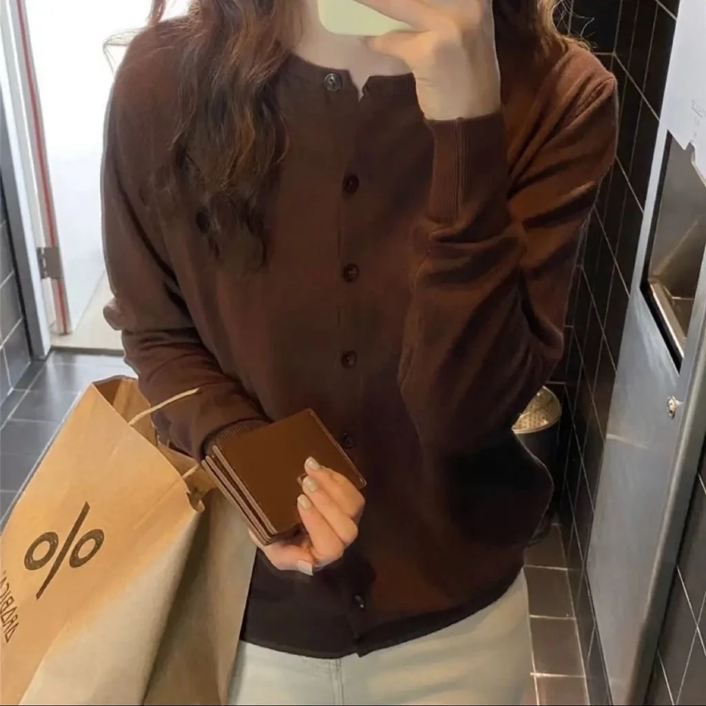 [Sheing office]🌟พร้อมส่ง🌟เสื้อคาร์ดิแกนถักผู้หญิงสไตล์เกาหลีสเวตเตอร์หลวมๆ อเนกประสงค์เสื้อแจ็คเก็ต