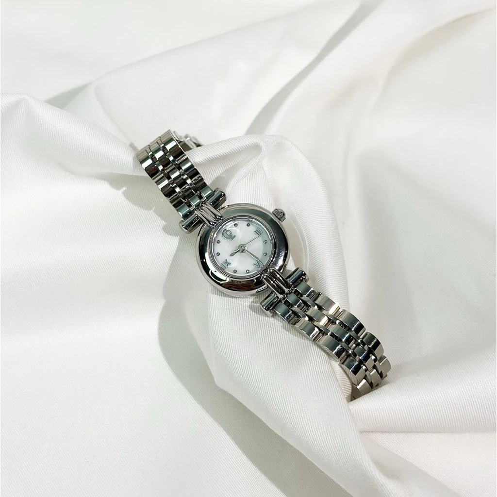 BARESCO Watch นาฬิกาผู้หญิง เรียบหรู ดีไซน์มินิมอล ของแท้จาก complete.look