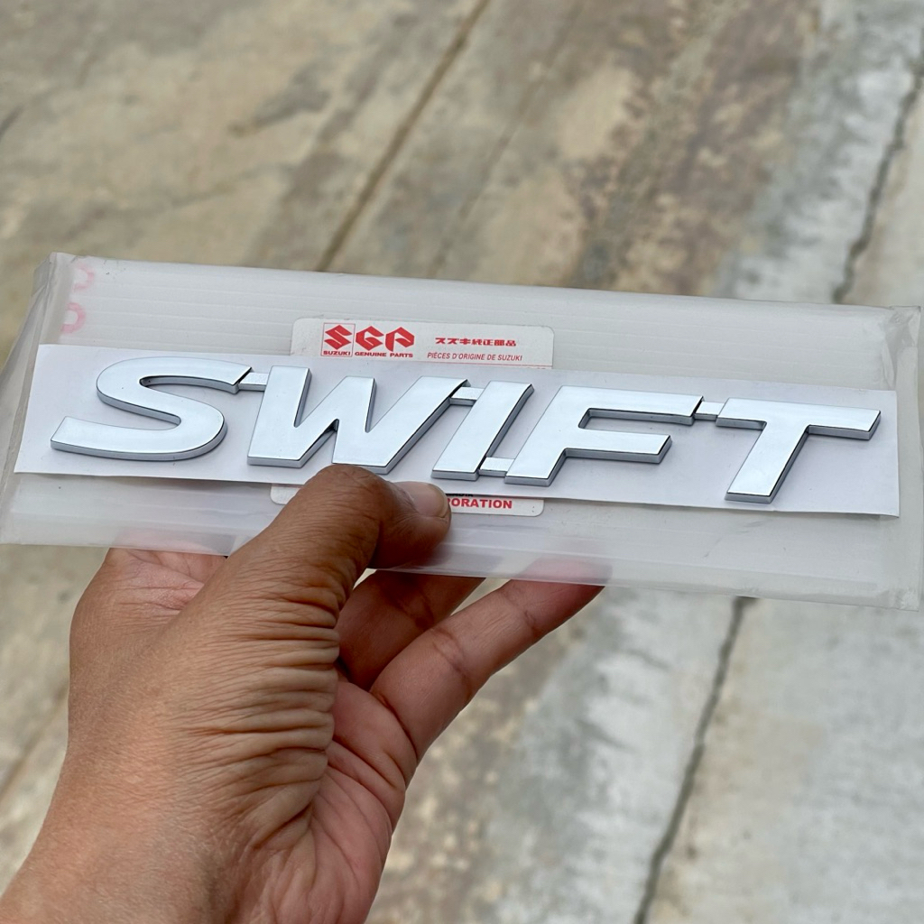 แท้ศูนย์ 💯% โลโก้ SUZUKI SWIFT ติดท้าย ขนาด 16.7x2.3cm (AIM-77831M68L00-0PG)