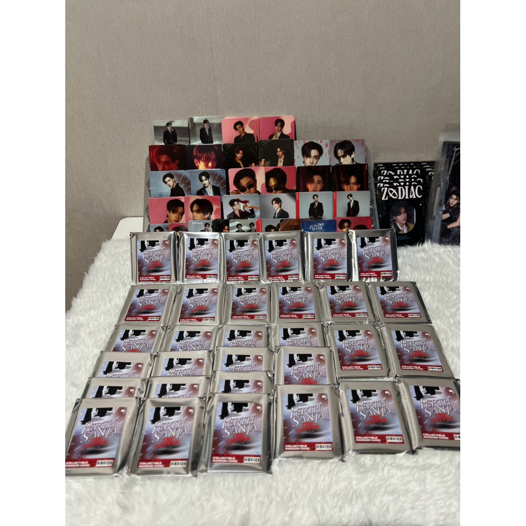 Random card PerthSanta fancon