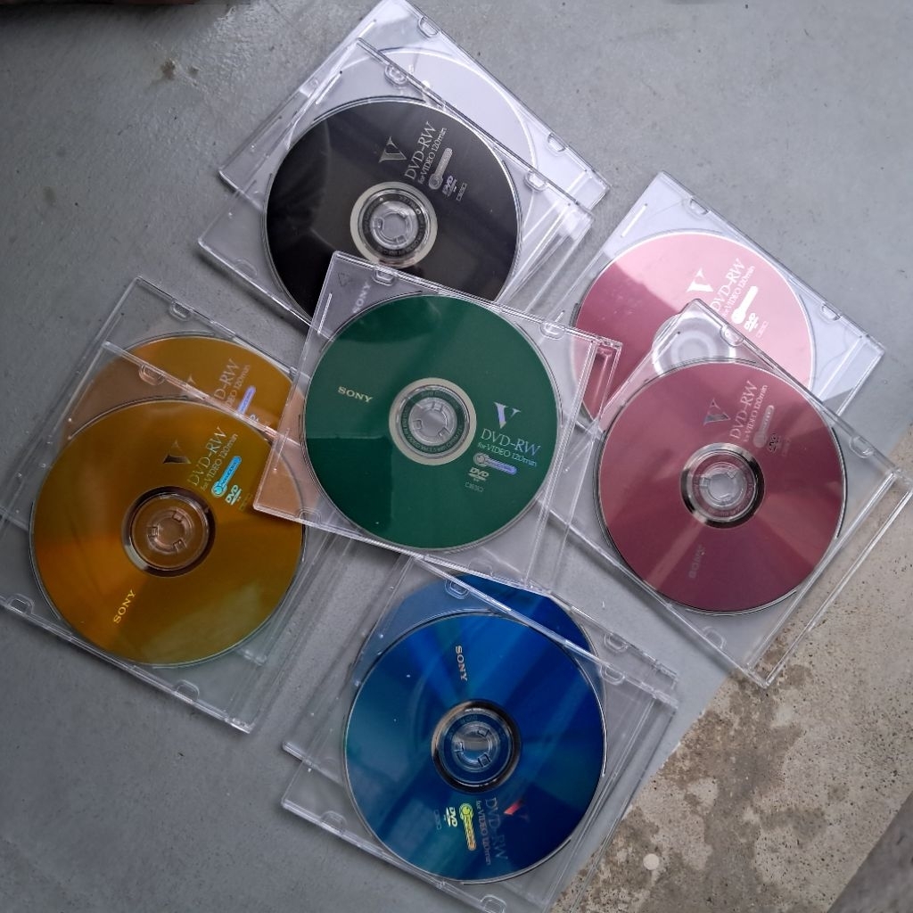 แผ่น Sony DVD RW มือ1 มี9แผ่น