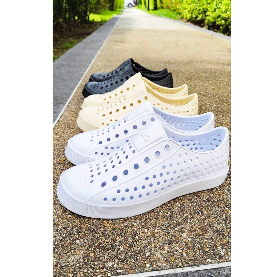 รองเท้าคัทชูสวมไฟล่อน EVA ยี่ห้อ Mashare ใส่ลุยน้ำได้ ไม่อับชื้น น้ำหนักเบสวมใส่สบาย ราคาเพียง 86 บาท