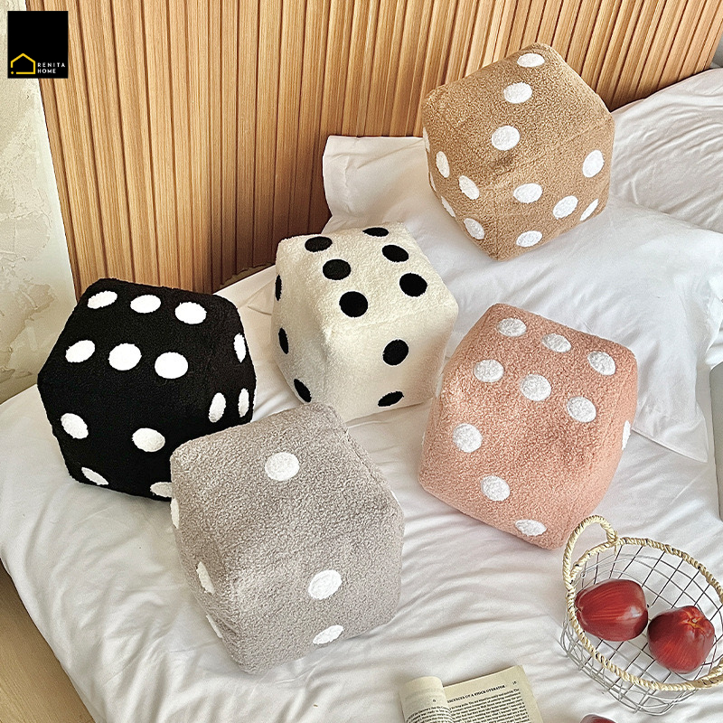RENITA HOME หมอนอิงทรงลูกเต๋า Dicey Pillow หมอนทรงสี่เหลี่ยมน่ารัก หมอนตกแต่งห้อง สไตล์เกาหลี