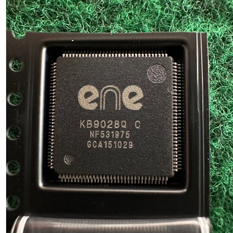 IO KB9028QC KB9028Q C 9028  , KB9052QD KB9052Q D 9052 , KB  QFP-128 1  ตัว