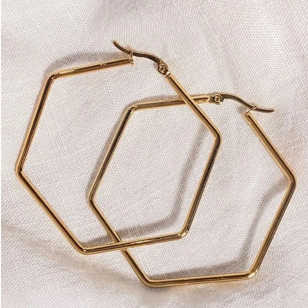 𝐴𝑆𝐻𝐼𝑅𝐴 | ต่างหูห่วงสีทอง (18k gold plated) hexagon hoop earrings
