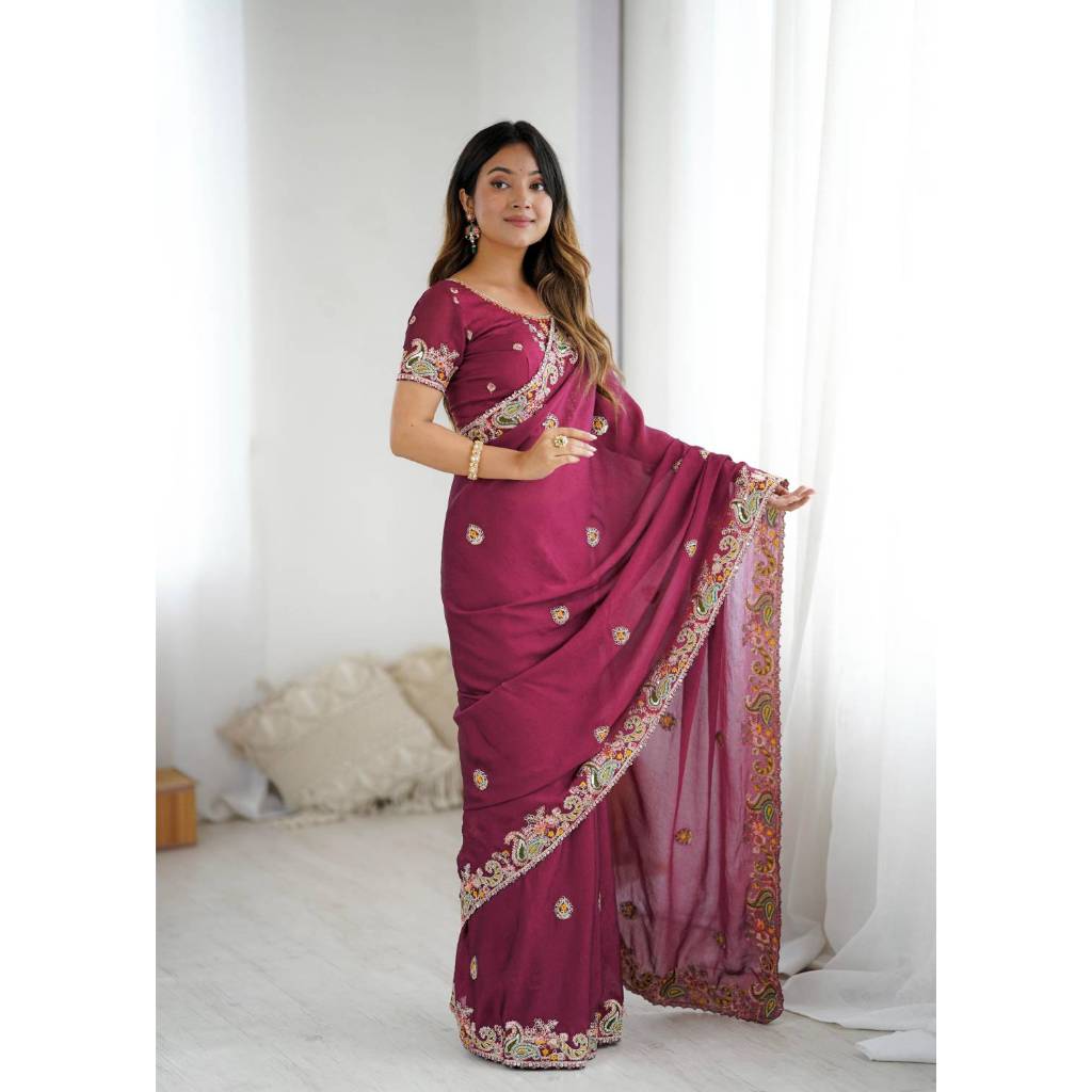 Saree Fabric: Premium Noha Crush With Heavy Embroidery Threads 🧵 Codding & Sequins Work