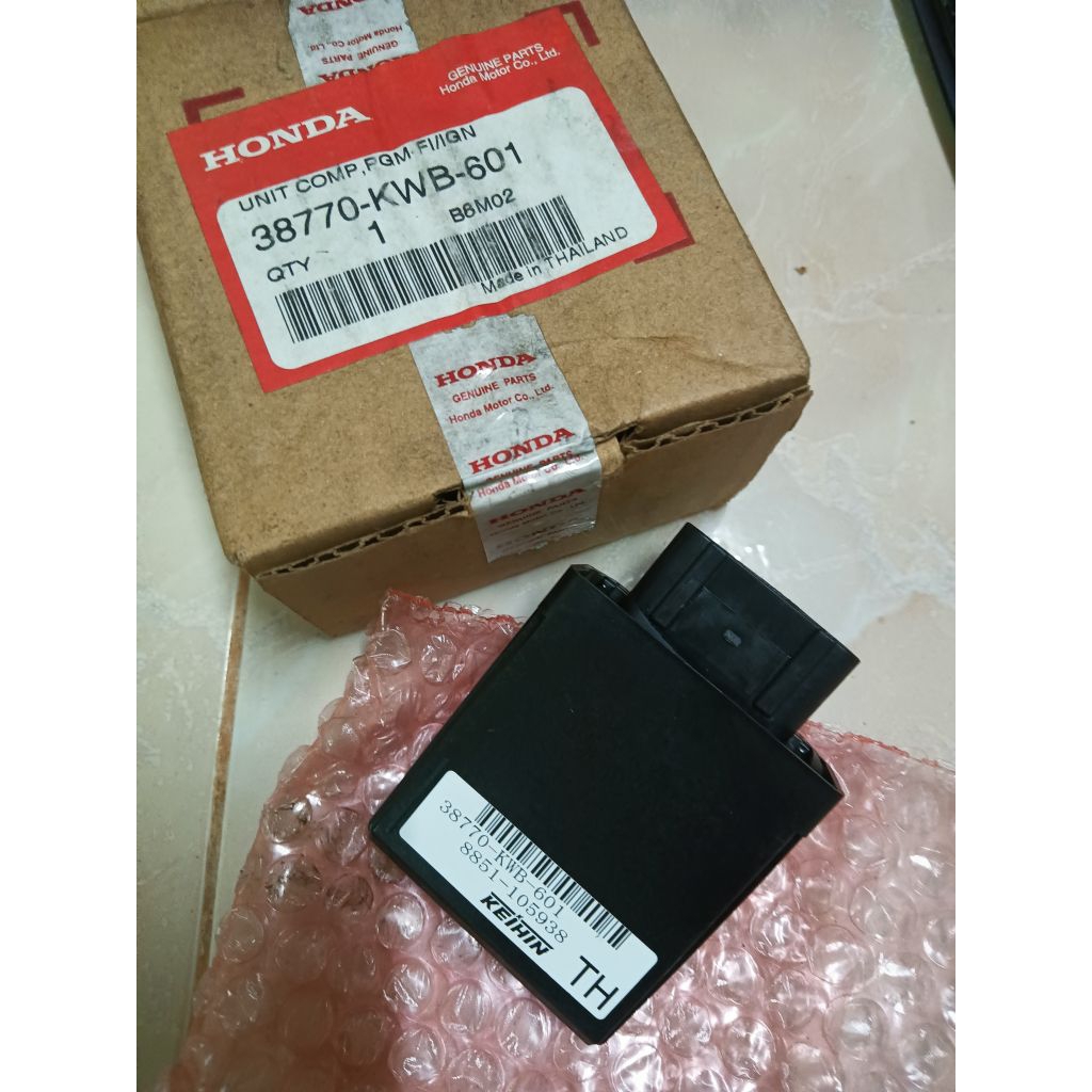 38770-KWB-601 Honda CZI กล่อง ECU ,ECM กล่องไฟ กล่อง CDI Honda CZI ตรงรุ่น อะไหล่แท้ศูนย์ สามารถใช้เ