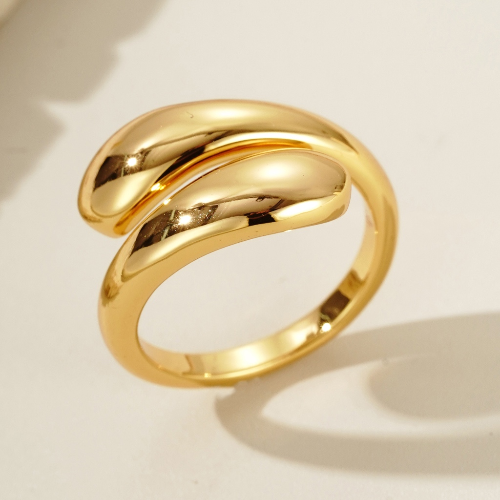 LAC.COLLECTION - Phoebe Ring/ แหวนไขว้กัน ปรับขนาดได้