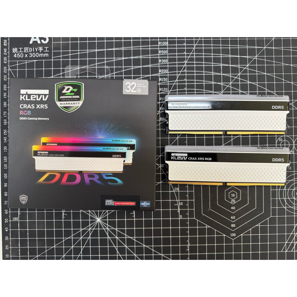 KLEVV CRAS XR5 RGB 32GB (16GBx2) DDR5 6000MHz RAM