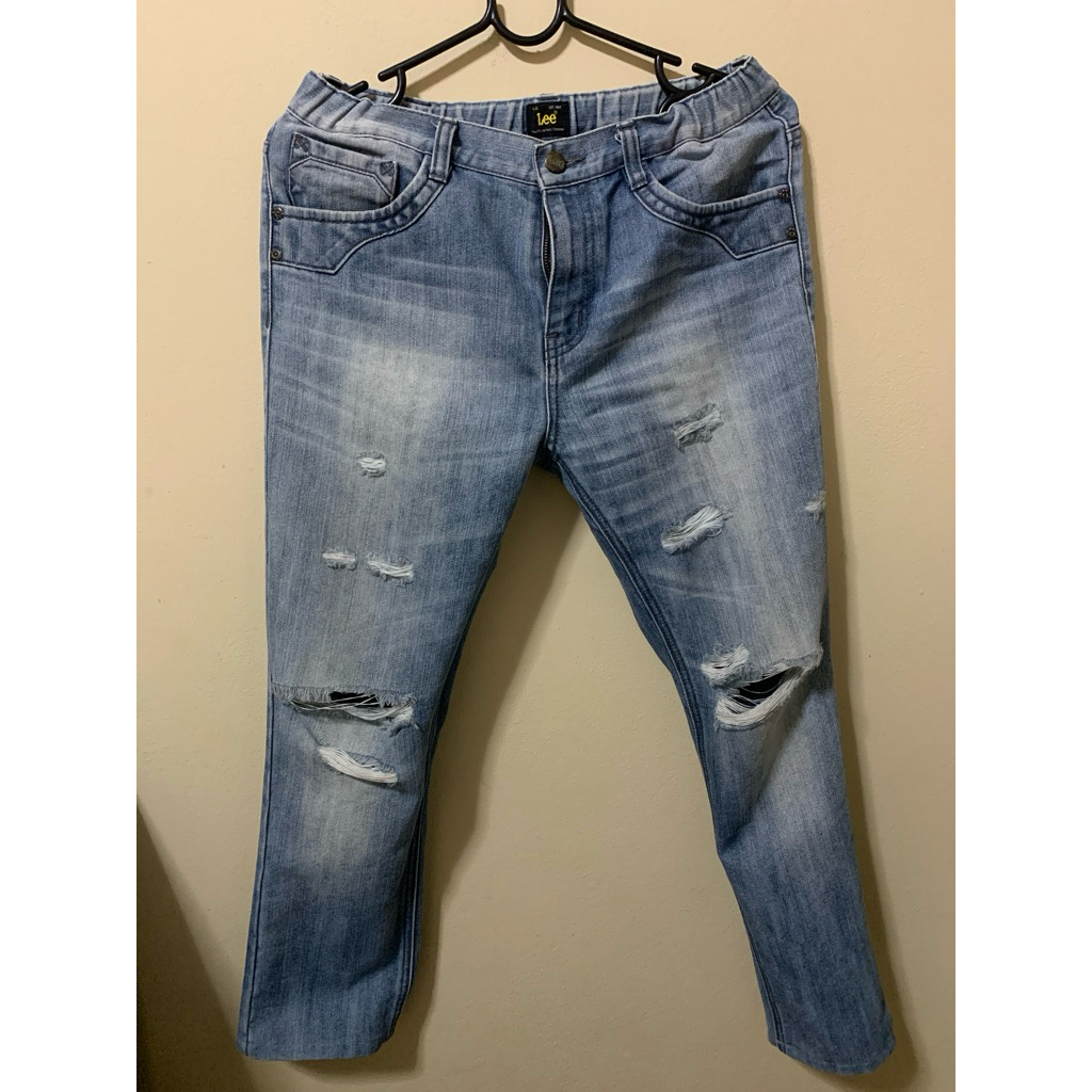 ส่งต่อกางเกงยีนส์ lee