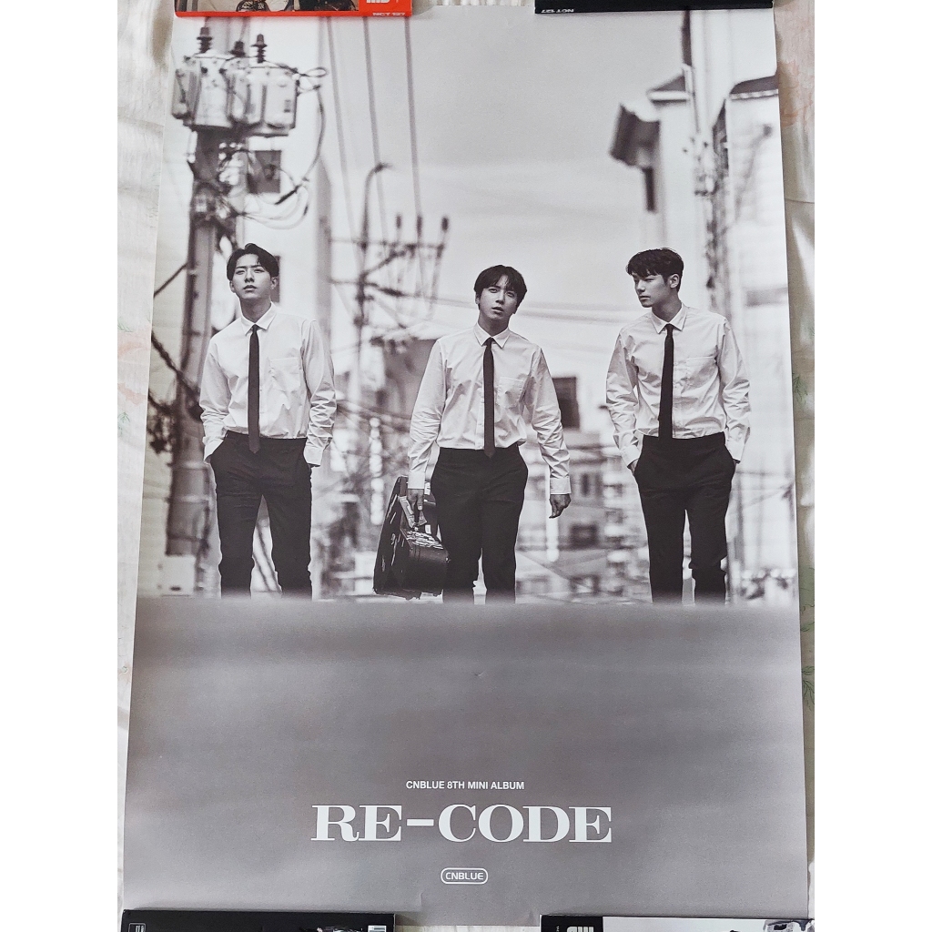 โปสเตอร์ ของแท้ จาก อัลบั้ม CNBLUE - RE-CODE Album เวอร์ Standard พร้อมส่ง Kpop Poster