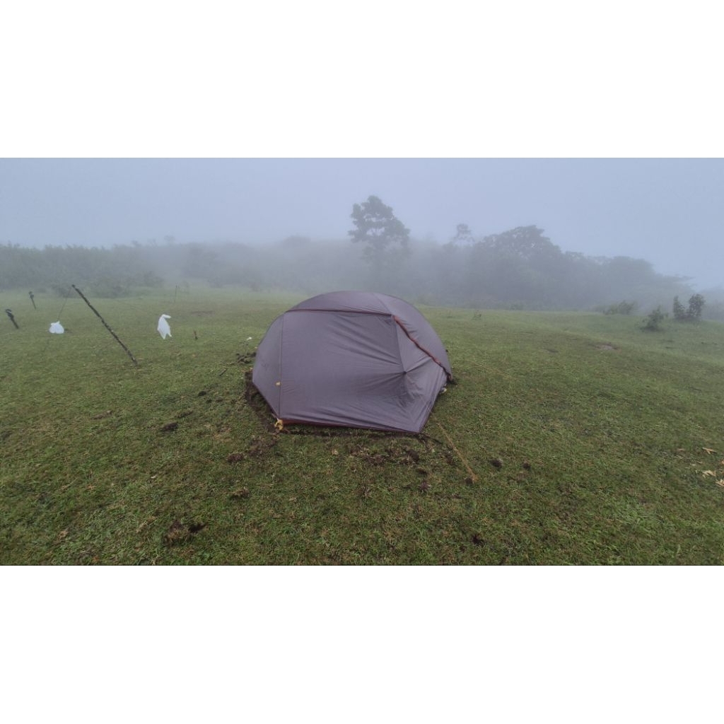 เต็นท์เดินป่า สำหรับ 2 คน decathlon forclaz mt900