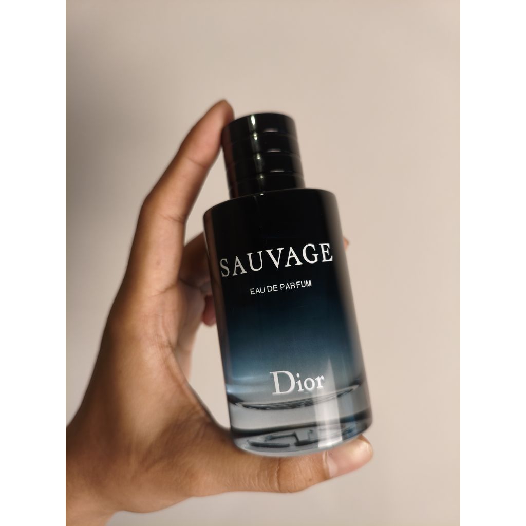 น้ำหอมแท้(DIOR)SAUVAGEกลิ่นสปอร์ตสดชื่นติดทนทั้งวัน