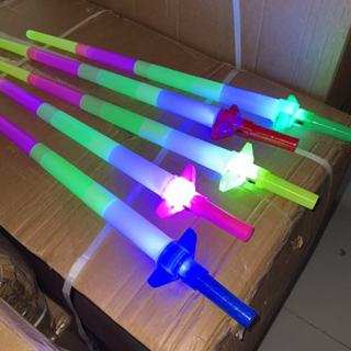 (โหลละ 12 ชิ้น) ดาบของเล่นเด็ก ไม้เรืองแสง 4 ท่อน ยืดหดได้ ฮ…