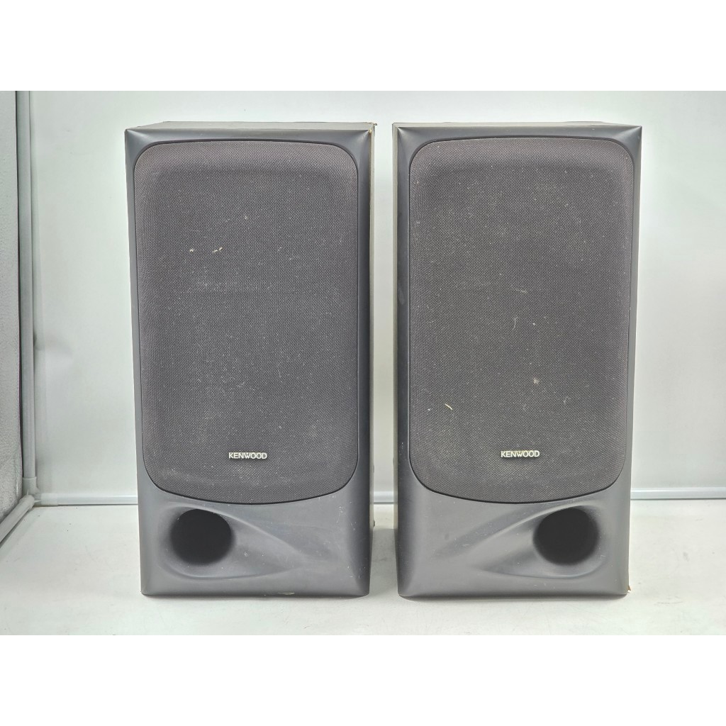 BE7 ลำโพงญี่ปุ่นมือสอง 1 คู่ (703) KENWOOD LS-A5 50W 8 โอห์ม Woofer 4.5 นิ้ว Size ตู้ 20.5x22x41CM ฝ