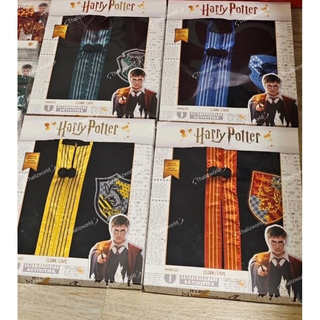 Set สุดท้าย Hufflepuff + ผ้าพันคอ 🇹🇭 พร้อมส่ง / ส่งด่วน เสื้อคลุมHarry Potter x MINISO ของแท้ ของใหม