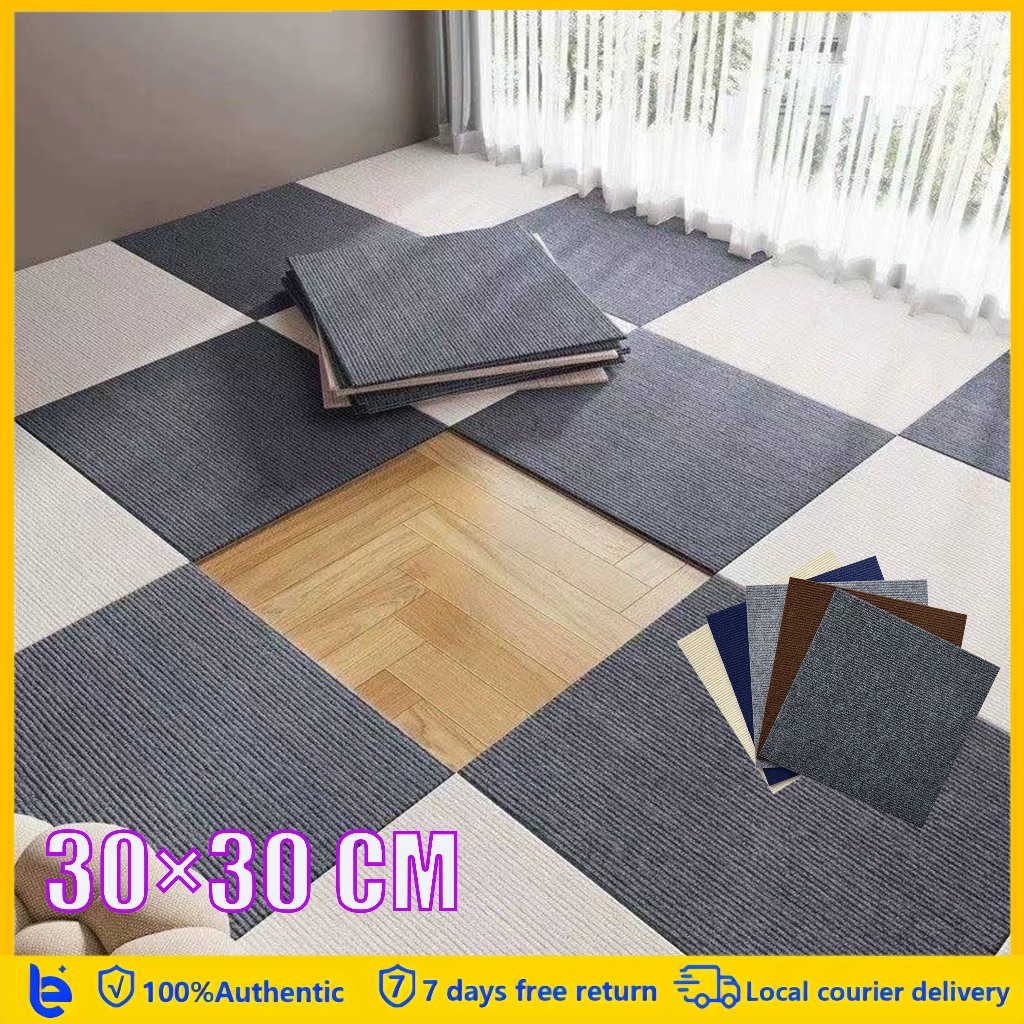 พรมสี่เหลี่ยม 30*30 ซม  มีกาวในตัว DIY ลอกและติดได้ กันน้ำ ซักได้ กันลื่น ใช้งานทนทาน 30 ปี  เหมาะสำหรับห้องนอน ห้องนั่ง