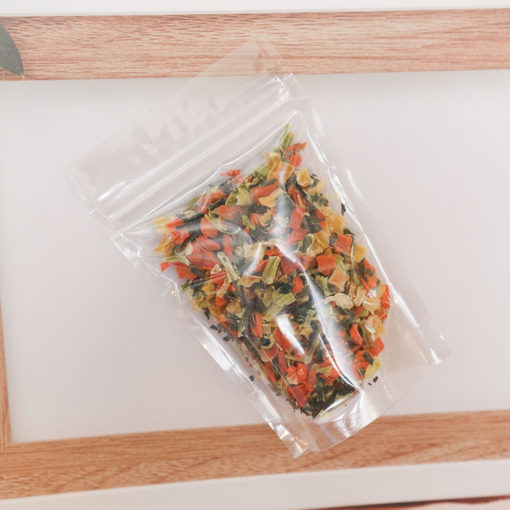 ผักรวมมิตรอบแห้ง 50g ขนมหนูแฮมเตอร์ กระต่าย เม่นแคระ นก มีมันหวาน แครอท ข้าวโพด มันม่วง บล็อคโคลี่ ผักโขม เสริมวิตามิน - รูปที่ 3