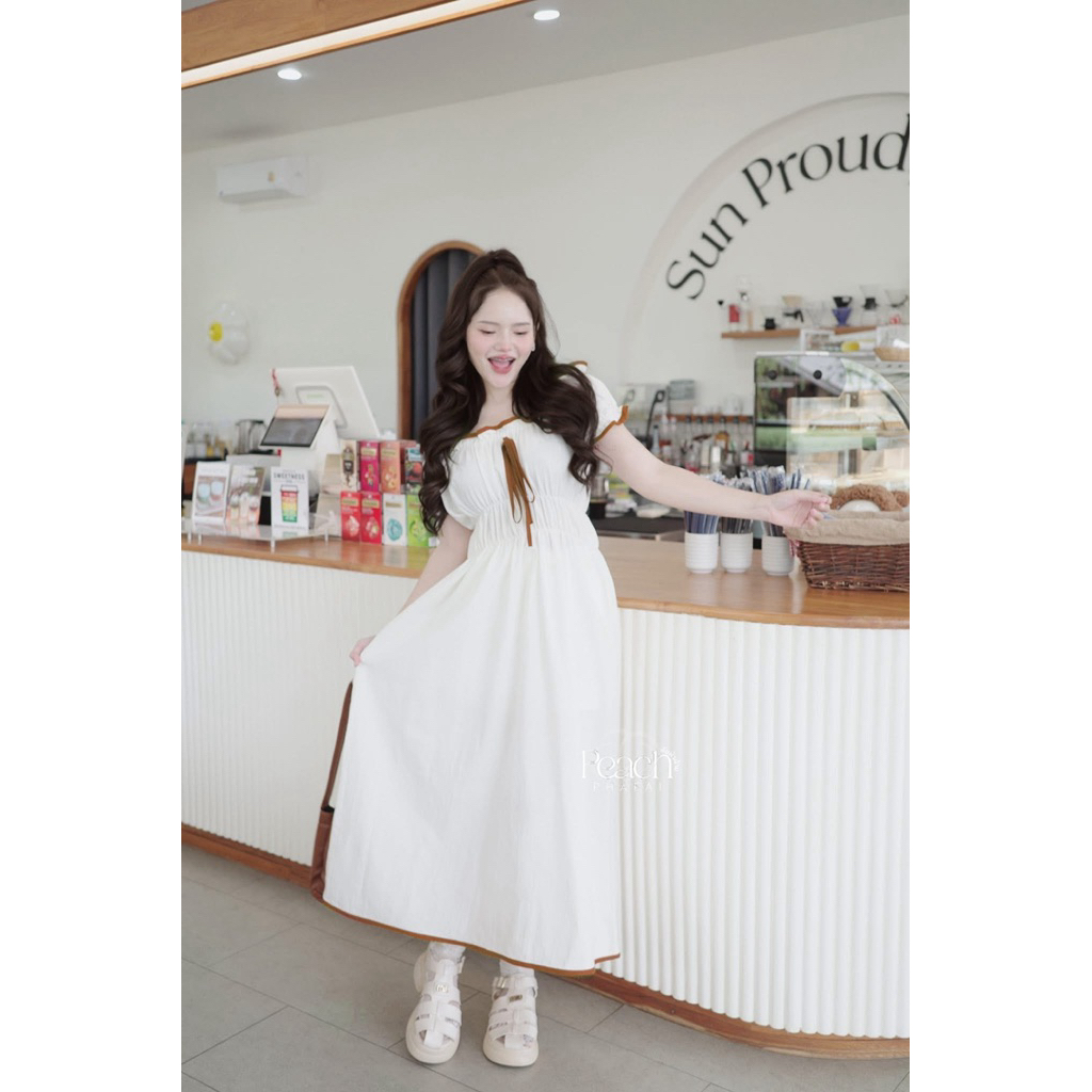 ชุดเดรสยาวแขนตุ๊กตาเนื้อผ้าฝ้าย แต่งกุ้น