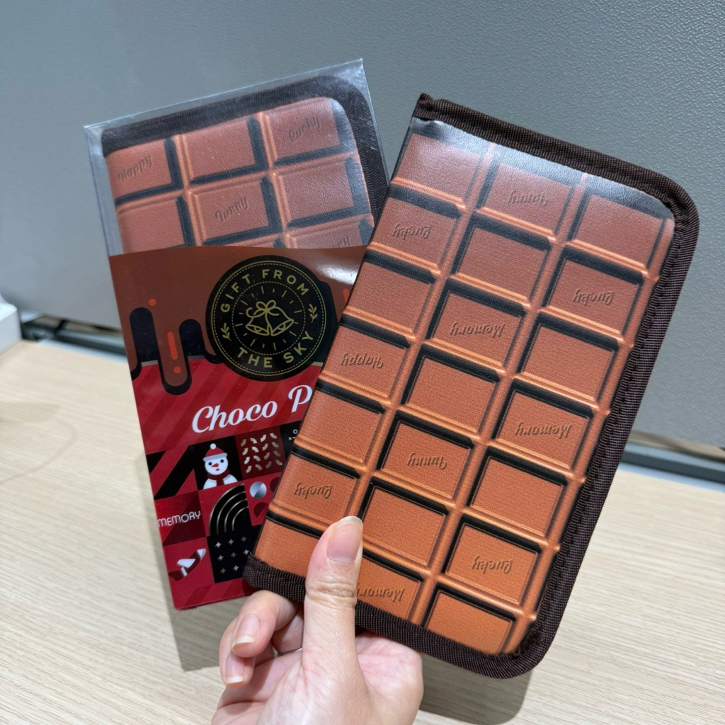 AirAsia กระเป๋าใส่พาสปอร์ต กระเป๋าอเนกประสงค์ แอร์เอเชีย