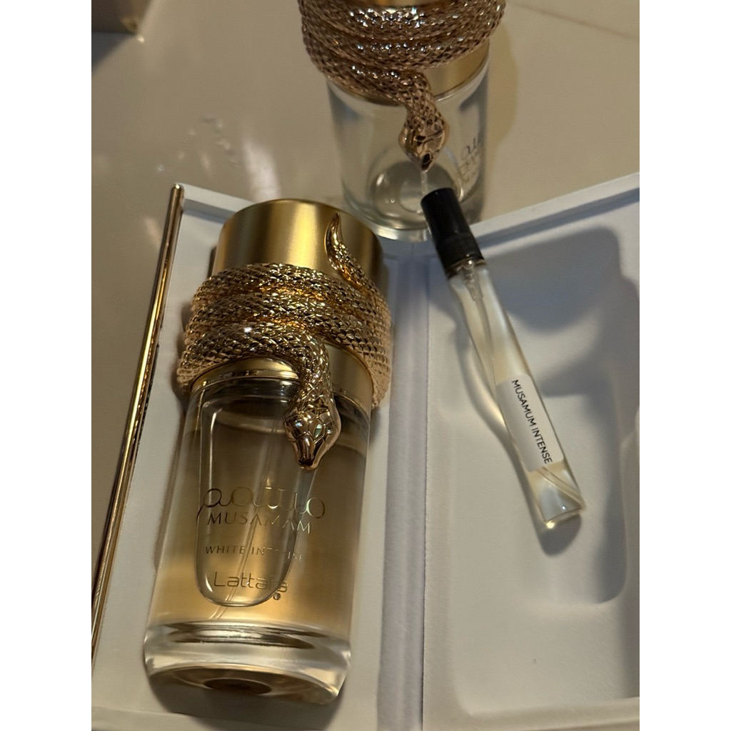 Musamam White Intense Lattafa Perfumes for women and menแบบแบ่ง10มล