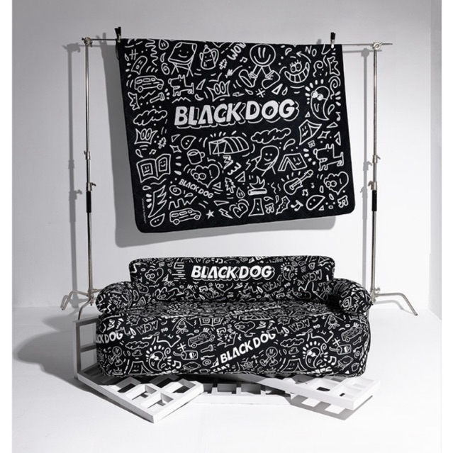 เสื่อปิกนิก BlackDog Mat พรม ขนาดใหญ่ ผ้า Oxford กันน้ำ กันลื่น ใช้ได้ทางภายในและนอกเต็นท์