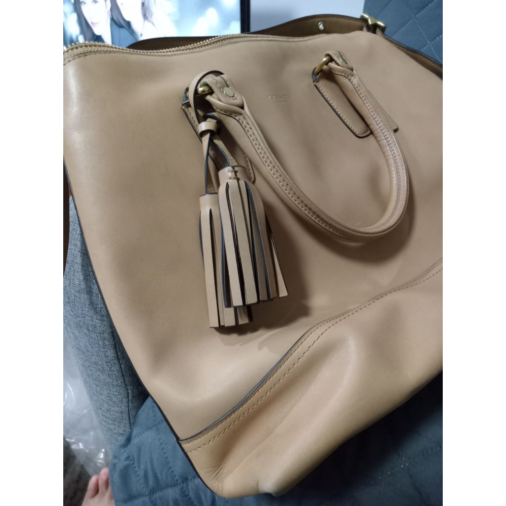 กระเป๋า coach รับประกันแท้ รุ่น c1320-19892 หนังแท้ทั้งใบ