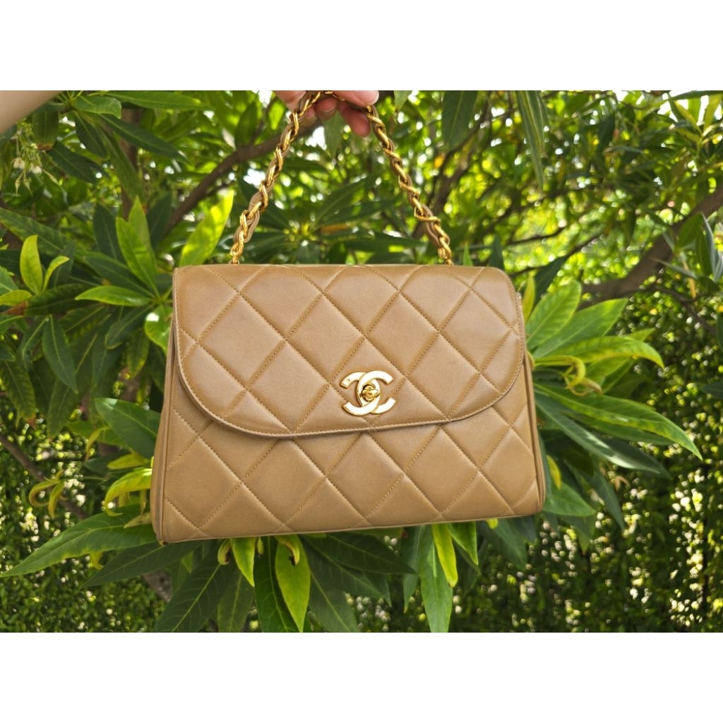 CHANEL VINTAGE KELLY BROWN LAMBSKIN GHW