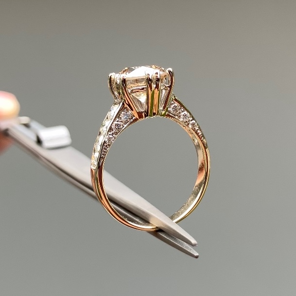 Diamond Delights ⊹ แหวนเพชรแท้ธรรมชาติ 2.5 กะรัต เรือนทองคำแท้ 18k Certified 2.5 ct Natural Diamond 
