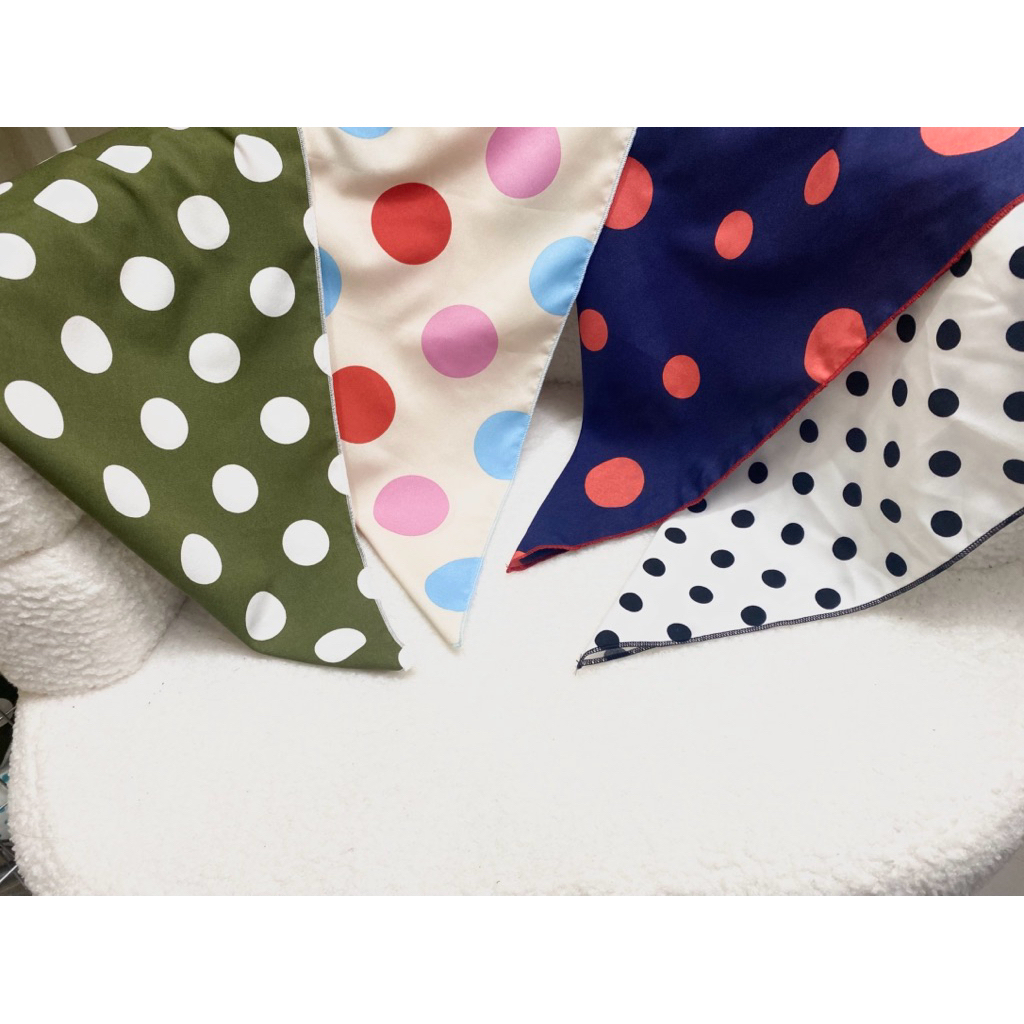 L2L-L888 ผ้าผูกคอลายจุด ผืนใหญ่ มีหลายสีส่งจากไทย