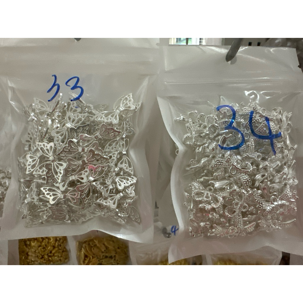 จี้สร้อยคอ สร้อยข้อมือ ลูกปัดโลหะ  สีเงิน DIY 100กรัม=60฿