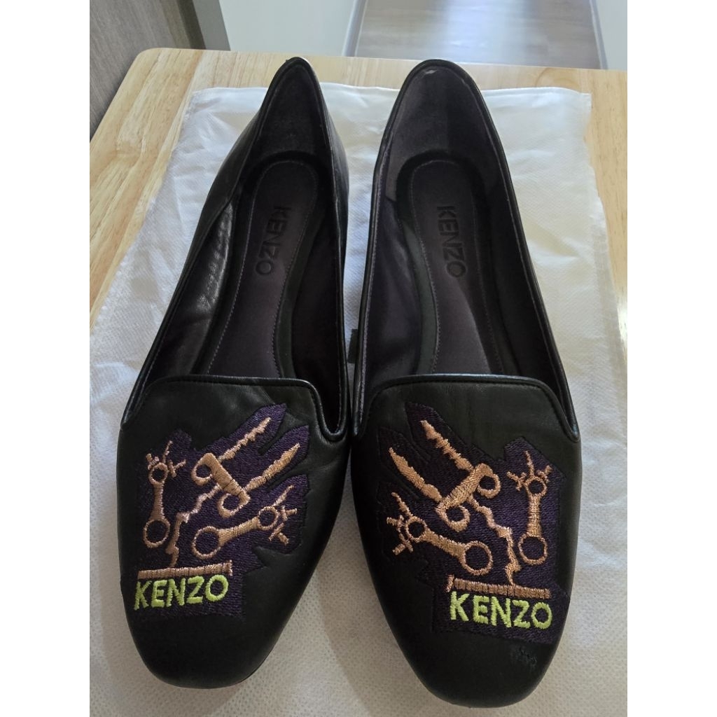 Kenzo รองเท้าหนังสีดำแท้ ไซค์38
