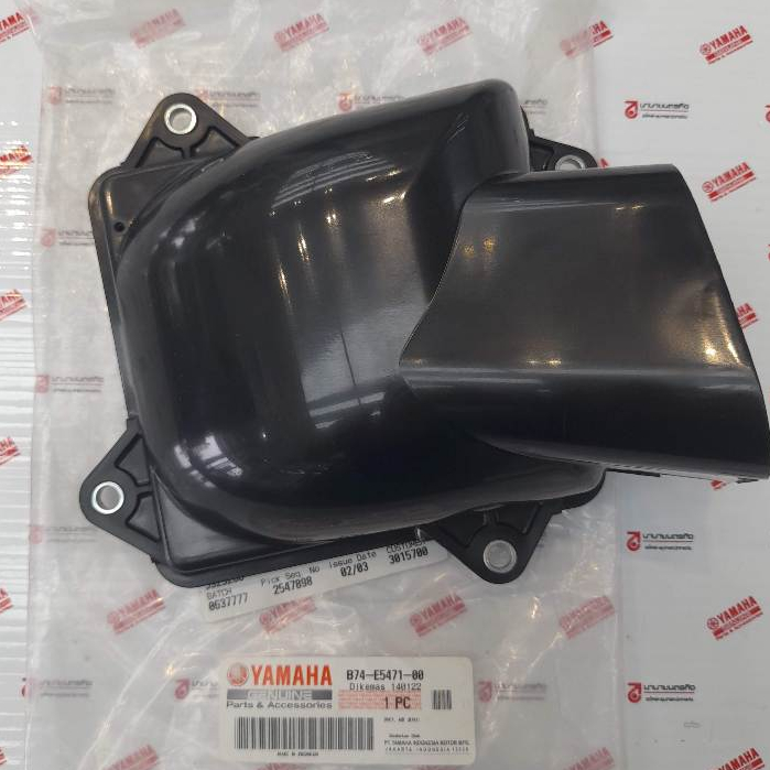 B74E547100 ฝาครอบท่ออากาศ CVT XMAX 2017-2025 แท้ YAMAHA B74-E5471-00