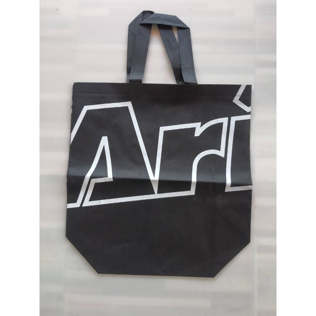 ถุงผ้าอเนกประสงค์ใบใหญจาก Ari สีดำ ของแท้จากshop Ari