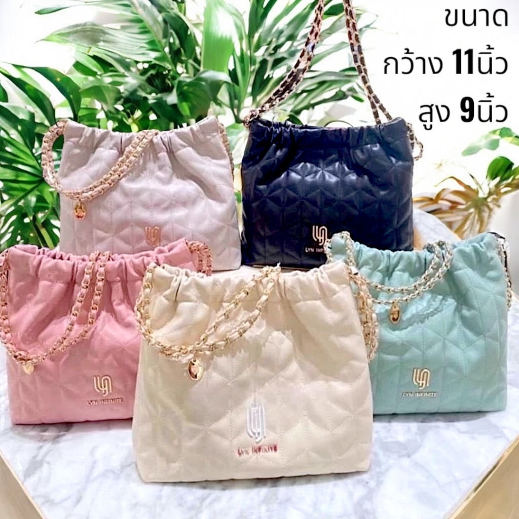LYN กระเป๋าผู้หญิง 2024 กระเป๋าสะพายไหล่ไม่มีขั้วรูปแบบใหม่。60