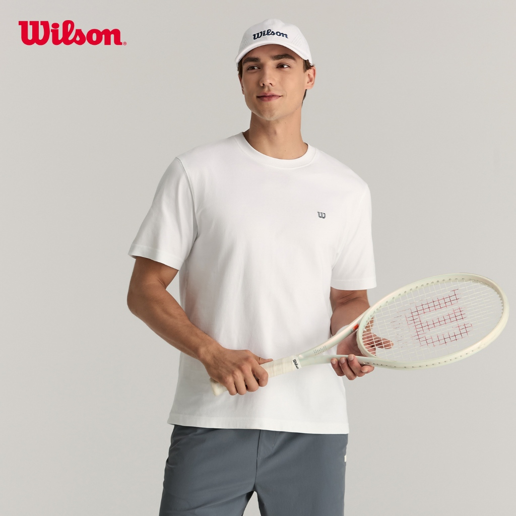 Wilson Men COURTVIEW GRAPHIC TEE เสื้อผู้ชาย WM20104532DBR Official Store