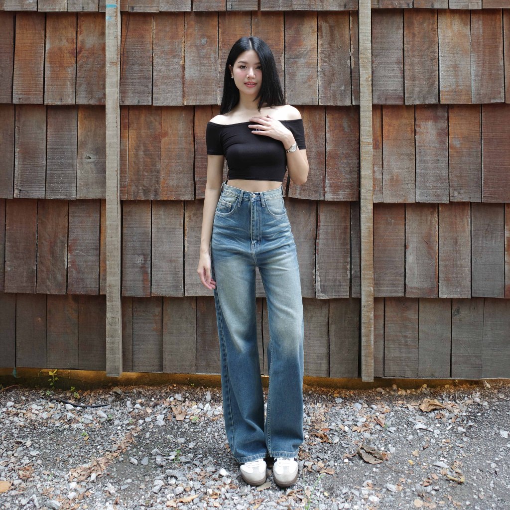 กางเกงยีนส์ขากระบอก รุ่น Bunny Jeans