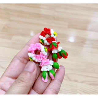 พวงมาลัยจิ๋วมาก งานสวย งานละเอียด ขนาด 4-4.5 cm. ราคา/ชิ้น