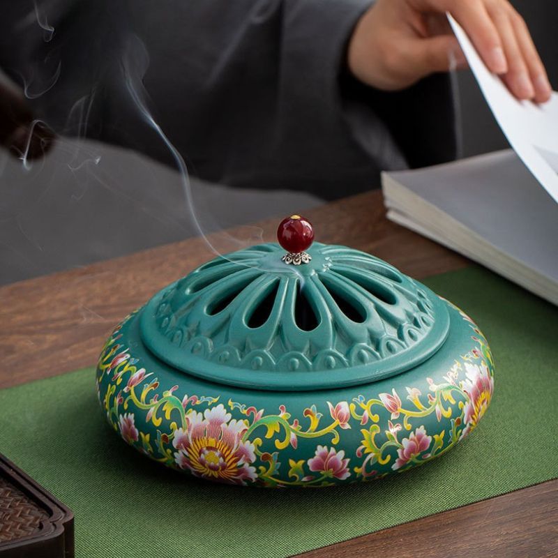 กระถางธูปกำยาน เซรามิก ลายดอกไม้มงคลสีสันสวยงาม สัญลักษณ์ความสงบ และความเคารพต่อสิ่งที่บูชา - รูปที่ 6