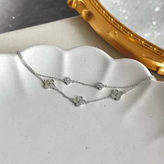 Socrush.bkk | PETAL CHARM double layers bracelet | SB-017 | กำไล สร้อยข้อมือ ดอกไม้ สองเลอเยอร์
