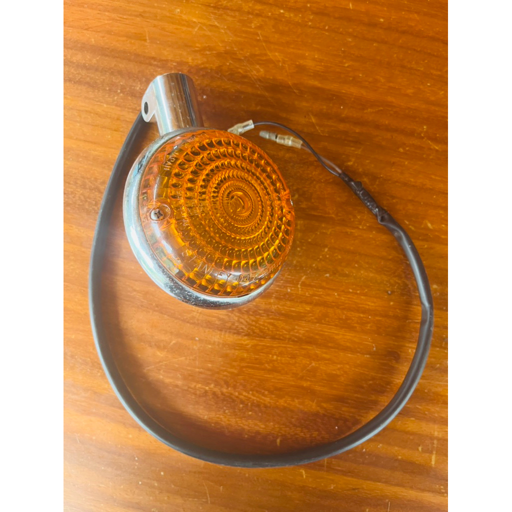 ไฟท้ายมอเตอร์ไซด์ HONDA HR 400  สภาพดี